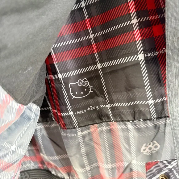 Women’s 686 x Hello Kitty Upton Anorak size XL - Picture 10 of 16